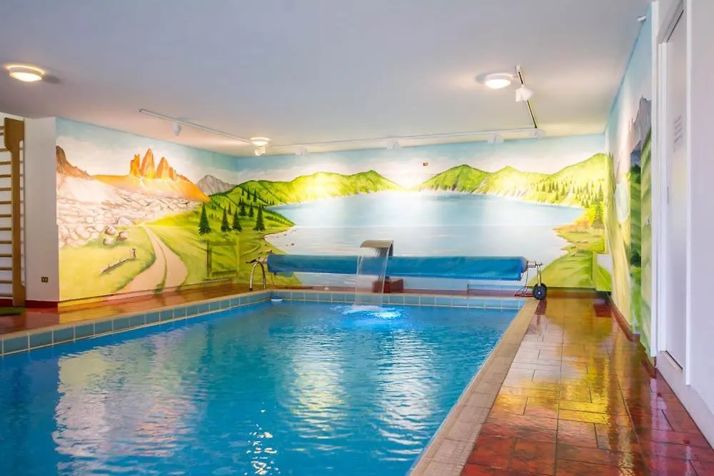 Villa Mazzucco Ponte nellʼAlpi 0*,